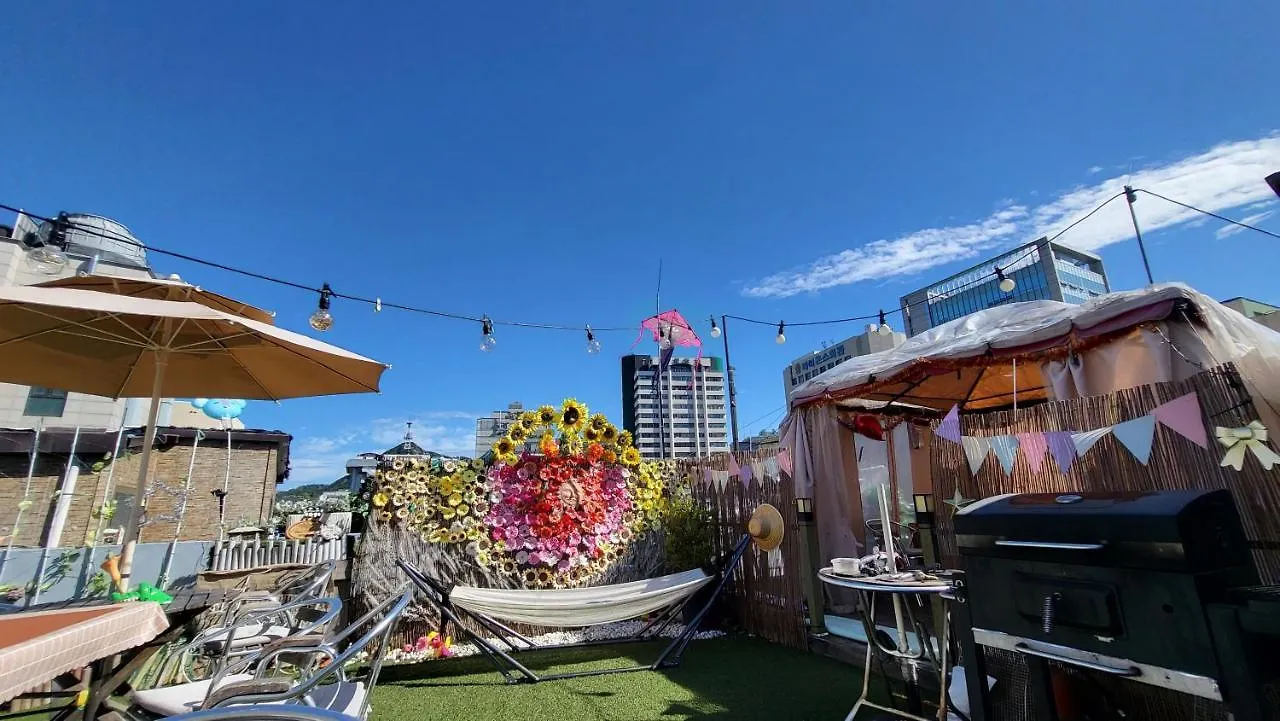 ** Konukevi Hi Guesthouse Insadong Seul Güney Kore
